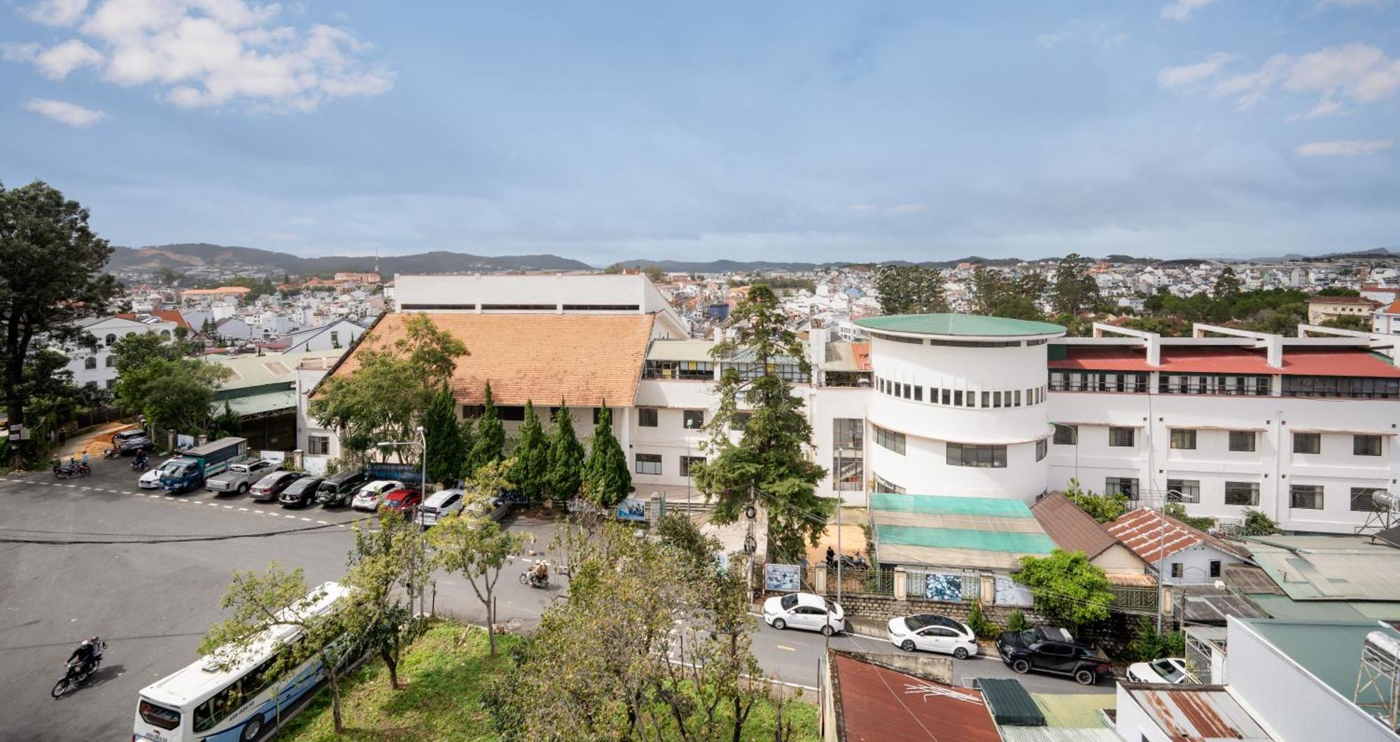 Be U Hotel City View Da Lat Buitenkant foto