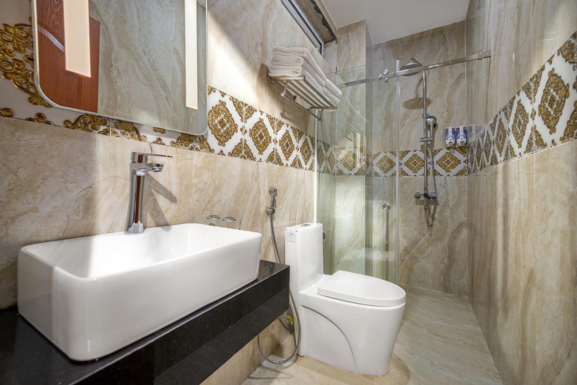 Be U Hotel City View Da Lat Buitenkant foto